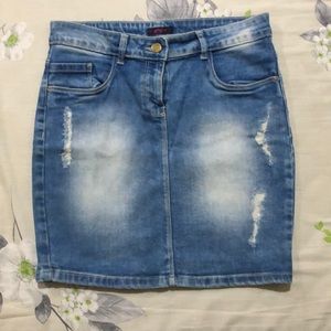 Denim skirt